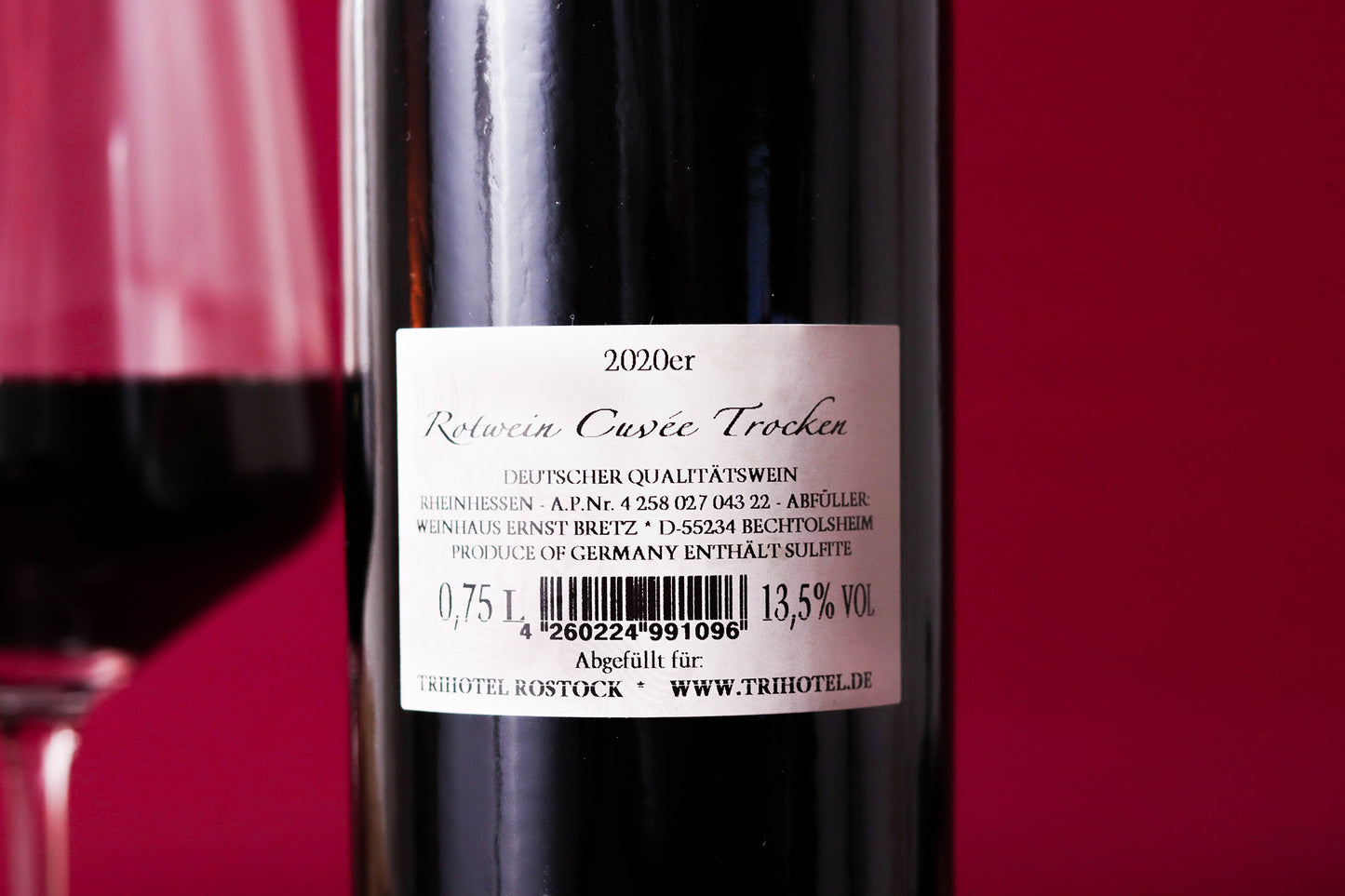 TRIHOTEL - Rotwein Cuvée Trocken